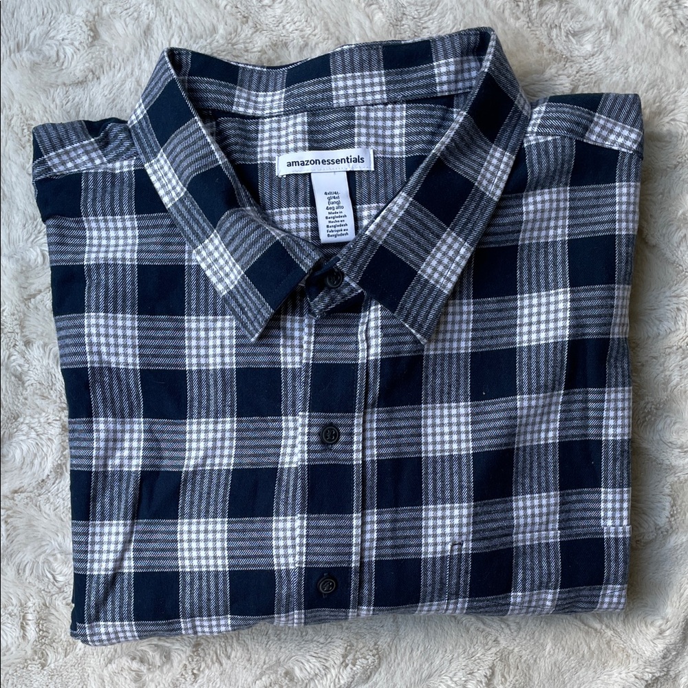Amazon Essentials Men's Blue and White Checkered Shirt